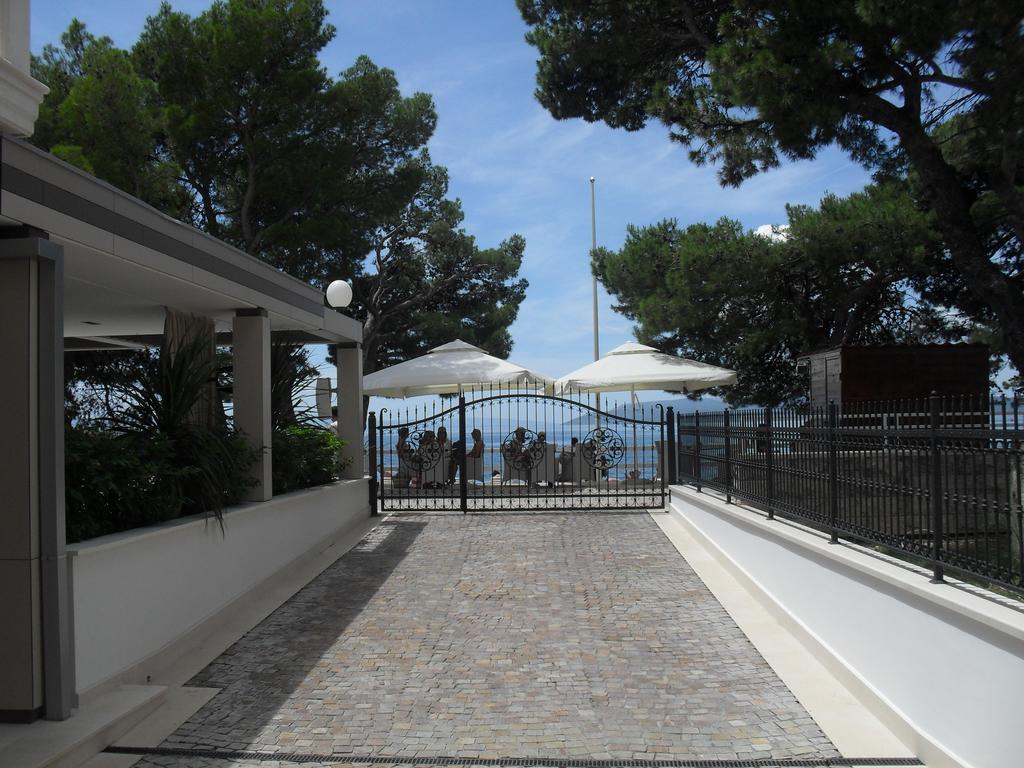 Luxury Rooms Villa Jadranka Makarska Exterior photo